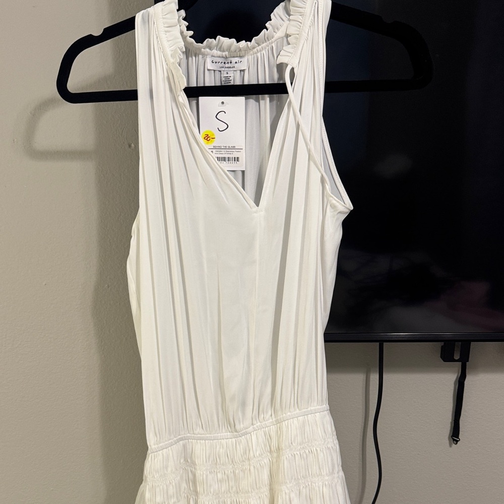 Current Air White Sleeveless Dress